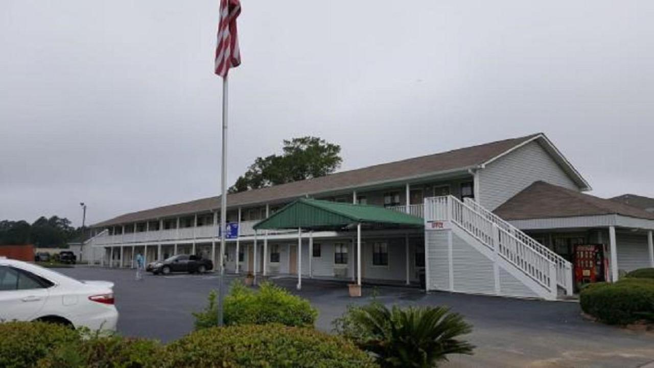 Loyalty Inn Hawkinsville Exteriér fotografie