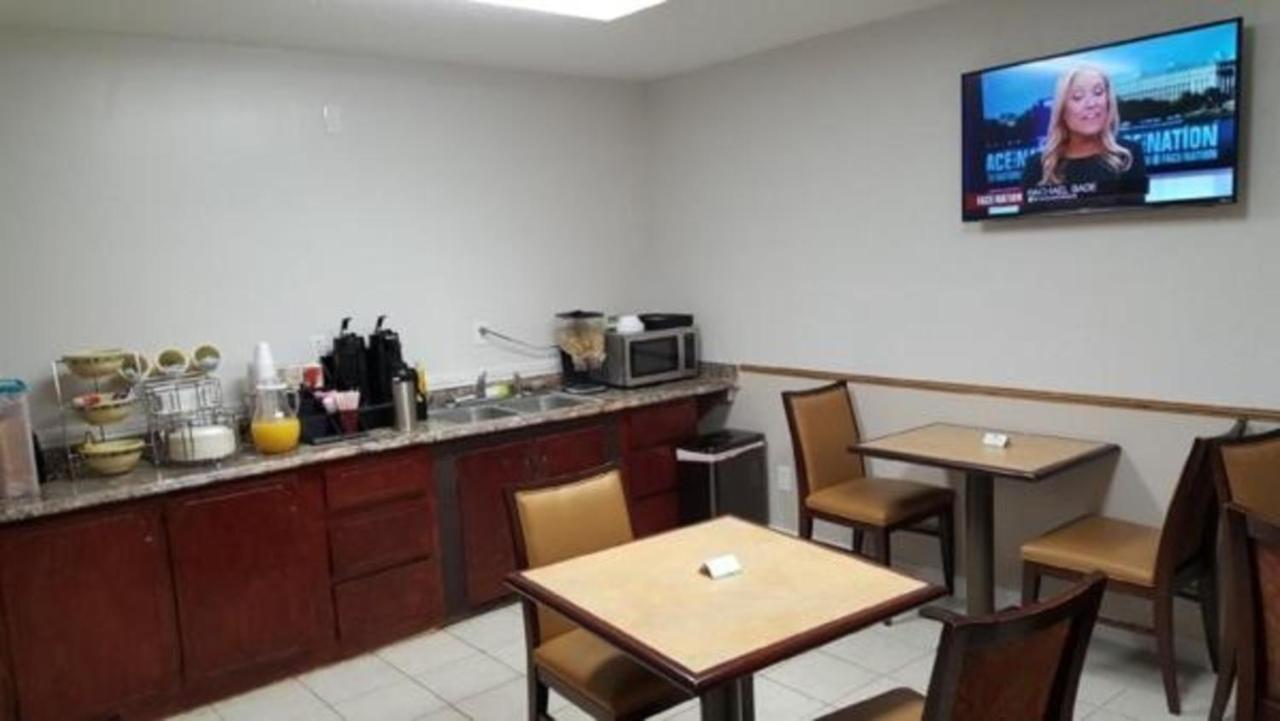Loyalty Inn Hawkinsville Exteriér fotografie